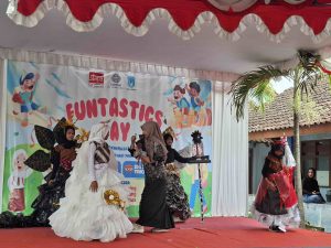 STAPA Center Tunjukan Perhatiaan Pada Anak di Tengah Kreativitas Pada Sentra Tembakau Klaten