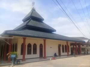 Proyek 999 Masjid di Era Presiden Soeharto