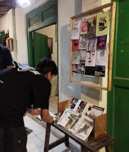 Serangan Zine Kakofoni x Tak Ber”I”Zine