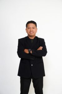 Perjalanan Inspiratif Pebisnis: Membangun Studio Foto & Desain di Kota Solo dari Nol