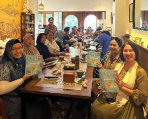 Kupas Tuntas Buku Comfort Food Memoirs Bersama Omar Niode Foundation dan Pegiat Kuliner Solo