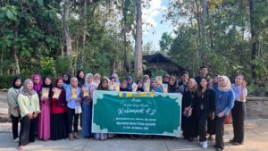 Pelatihan Frozen Food Singkong: Inovasi Untuk Meningkatkan Nilai Ekonomi Singkong Khas Wonogiri Melalui KKN PPM UNISRI dan PKK Desa Sumberejo