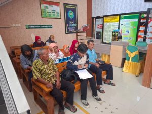 Warga Sukoharjo Kembali Datangi PN, Desak Eksekusi Putusan MA Soal PT RUM
