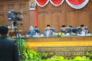Rapat Paripurna DPRD Kota Surakarta, Dari Konoha Sampai Indonesia Emas 2045